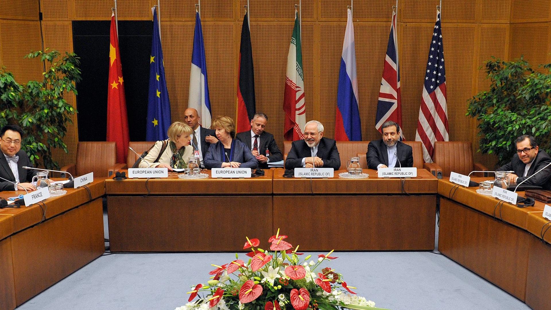 Atomgespräche mit dem Iran in Wien. Atomgespräche mit dem Iran in Wien.