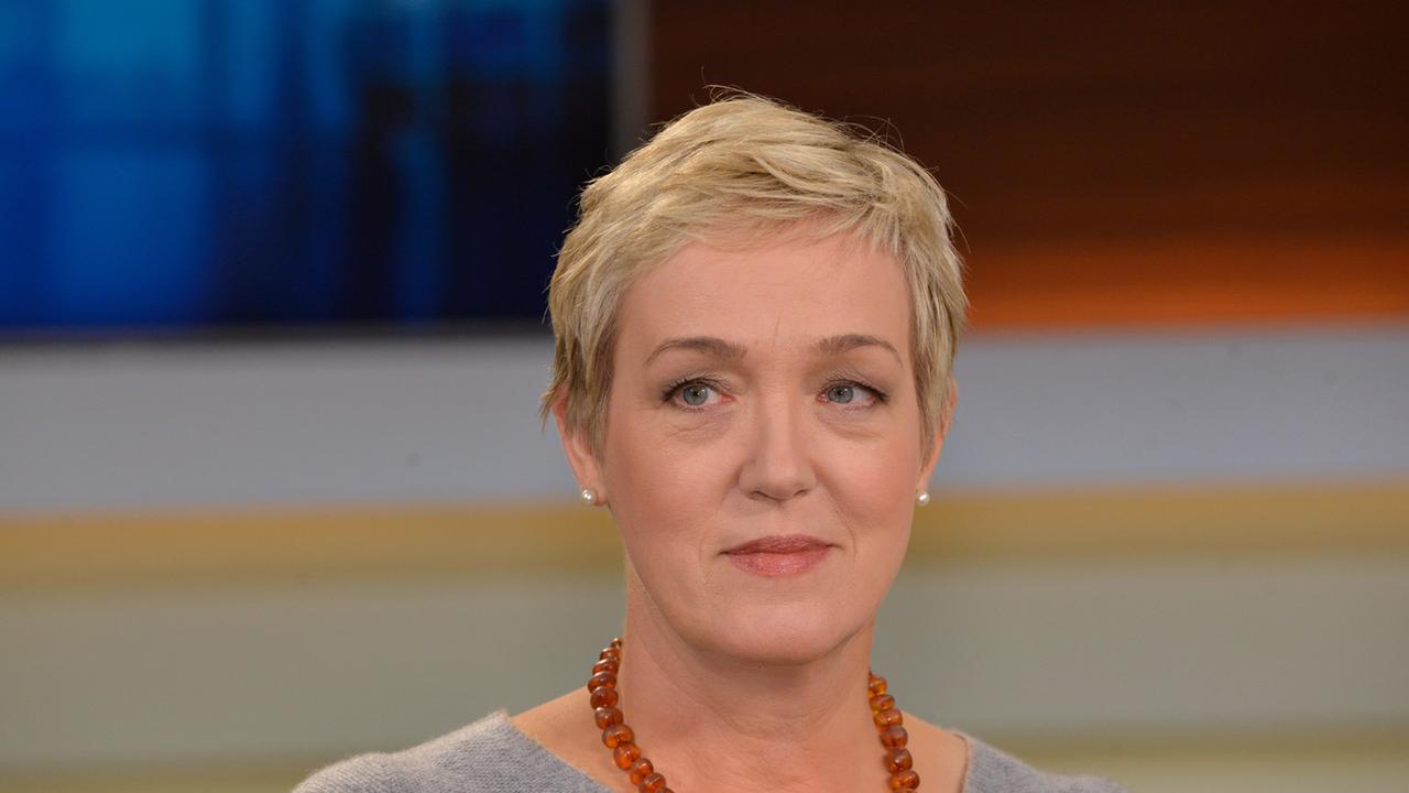 Constanze Stelzenmüller ist Politikwissenschaftlerin und an der Brookings Institution Washington D.C. tätig. Constanze Stelzenmüller ist Politikwissenschaftlerin und an der Brookings Institution Washington D.C. tätig.