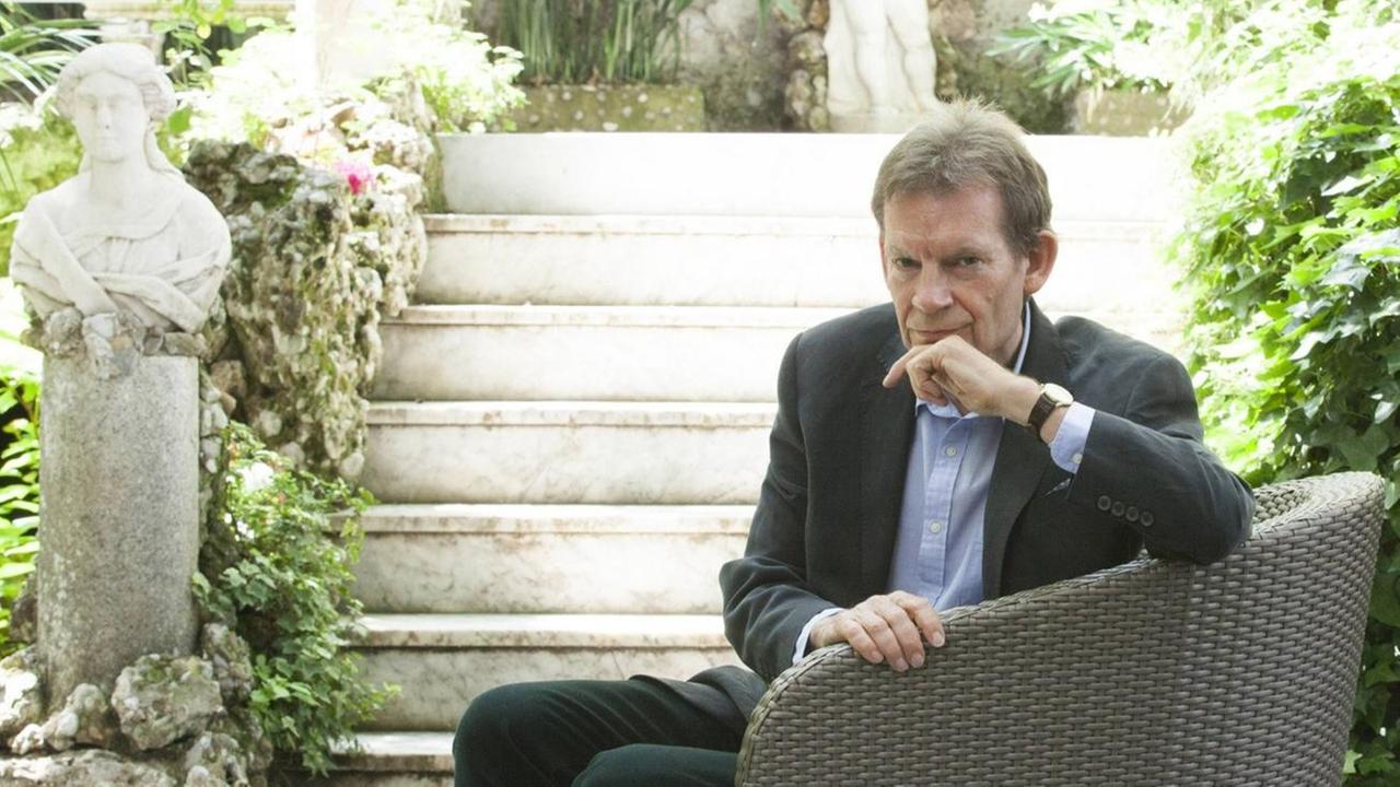 Graham Swift in einer Aufnahme vom Juni 2016. Graham Swift in einer Aufnahme vom Juni 2016.