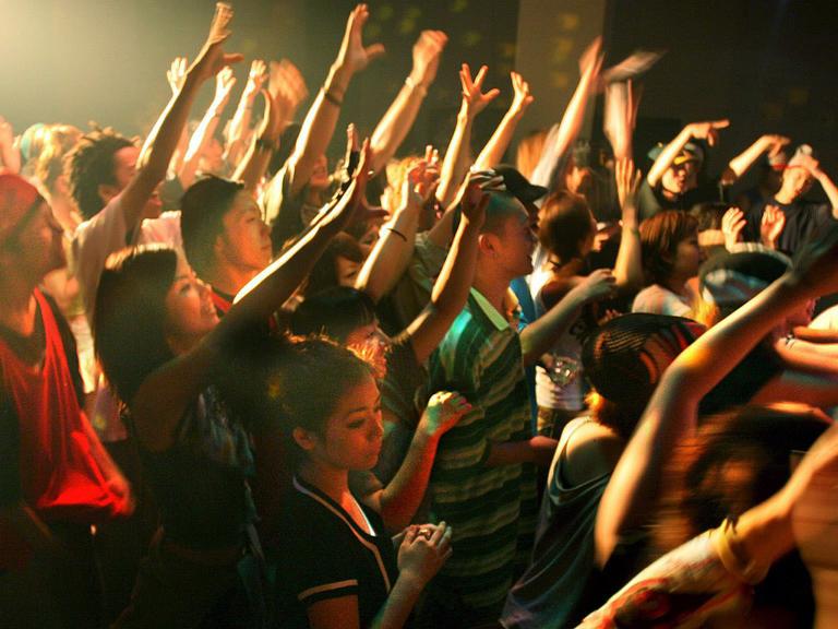 Nachtleben in Japan: Auf einem Hip-Hop-Konzert in Tokyo