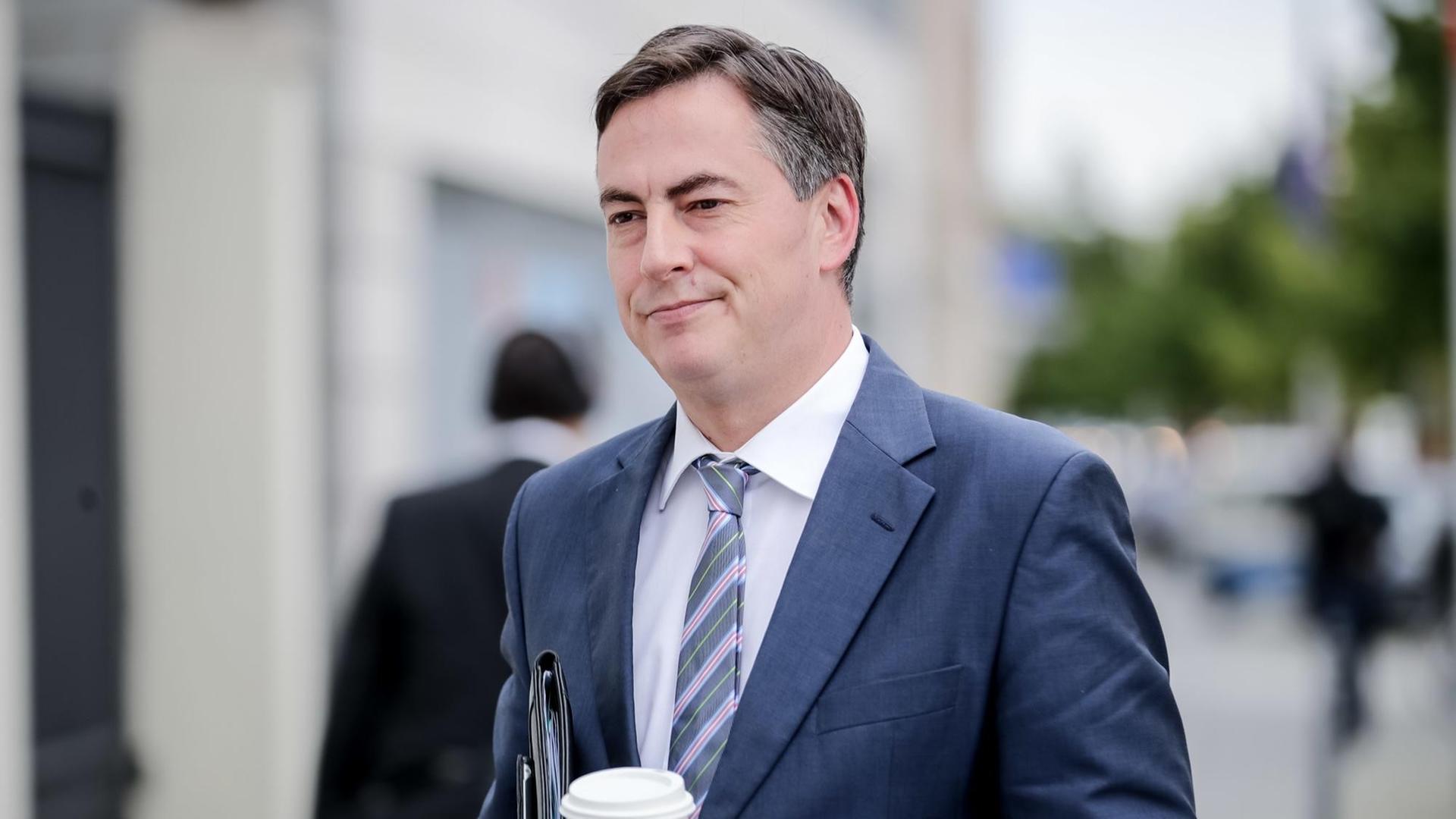 David McAllister kommt zur CDU Vorstandssitzung am 19.09.2016 in Berlin. David McAllister kommt zur CDU Vorstandssitzung am 19.09.2016 in Berlin.