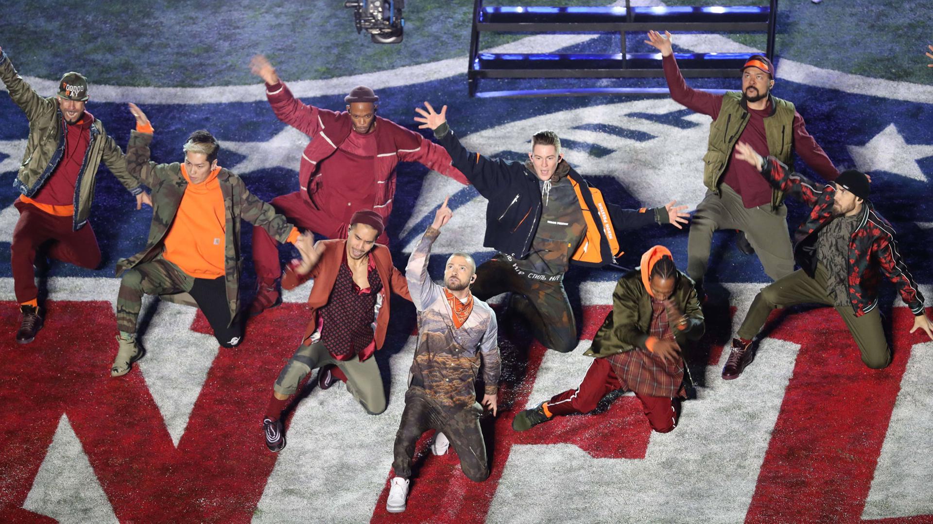 Justin Timberlake bei seiner Halbzeitshow beim Super Bowl 2018 Justin Timberlake bei seiner Halbzeitshow beim Super Bowl 2018