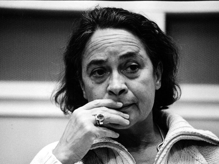 Hörspiel: Sommertag. Regie: Ulrike Brinkmann Abgebildet: Monica Bleibtreu Produktion: DeutschlandRadio Berlin, 2001