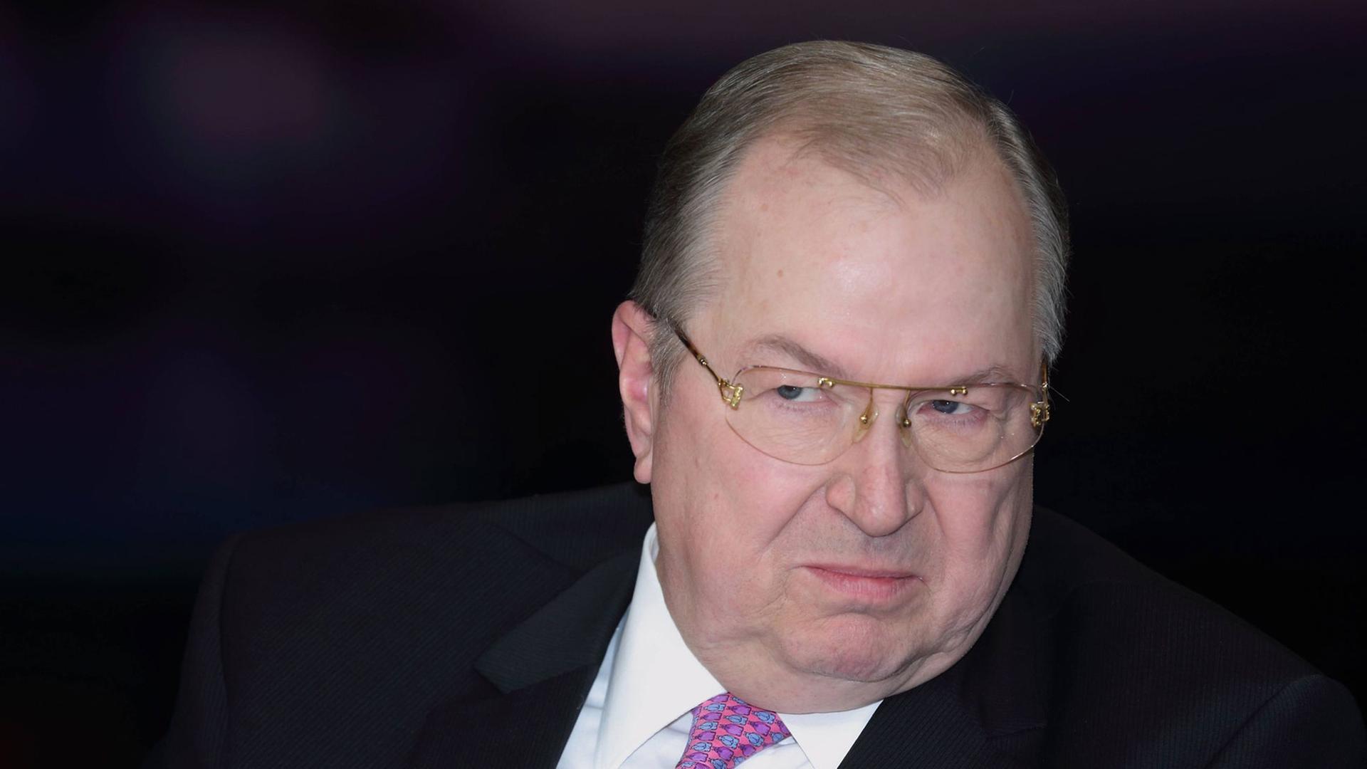 Heinz Buschkowsky in einer Talk-Show. Heinz Buschkowsky in einer Talk-Show.