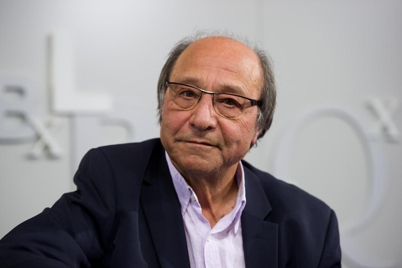 Bahman Nirumand , aufgenommen am 11.10.2012 auf der 64. Frankfurter Buchmesse in Frankfurt am Main. Bahman Nirumand , aufgenommen am 11.10.2012 auf der 64. Frankfurter Buchmesse in Frankfurt am Main.