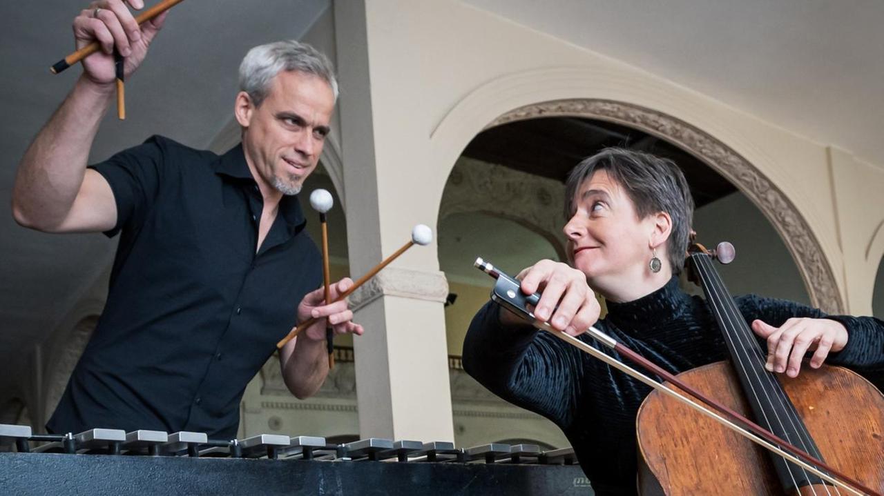 Oli Bott und Anna Carewe Oli Bott und Anna Carewe