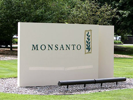 Eingang des Monsanto-Firmensitzes in St. Louis