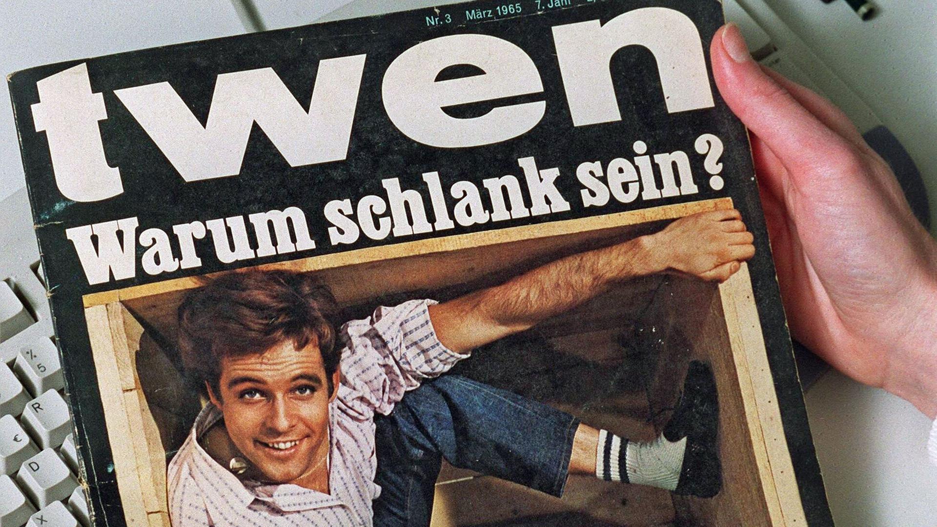 Eine Ausgabe der Illustrierten "Twen" aus den 1960er-Jahren mit dem Schauspieler Thomas Fritsch auf der Titelseite mit der Überschrift "Warum schlank sein?" Eine Ausgabe der Illustrierten "Twen" aus den 1960er-Jahren mit dem Schauspieler Thomas Fritsch auf der Titelseite mit der Überschrift "Warum schlank sein?"