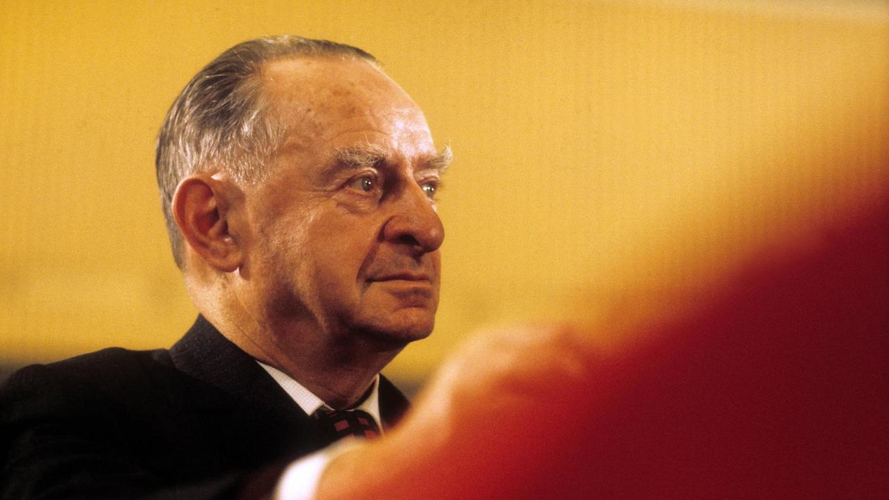 Schriftsteller Hermann Kesten. Schriftsteller Hermann Kesten.