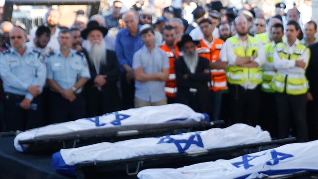 Trauerfeier für Gilad Schaer, Naftali Frankel und Ejal Jifrach (1. Juli 2014)
