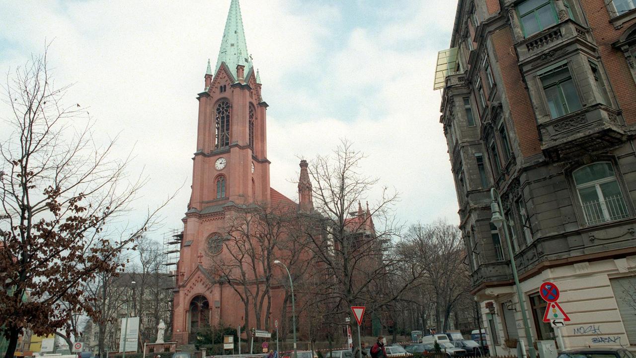 Die Gethsemane-Kirche in Berlin Die Gethsemane-Kirche in Berlin