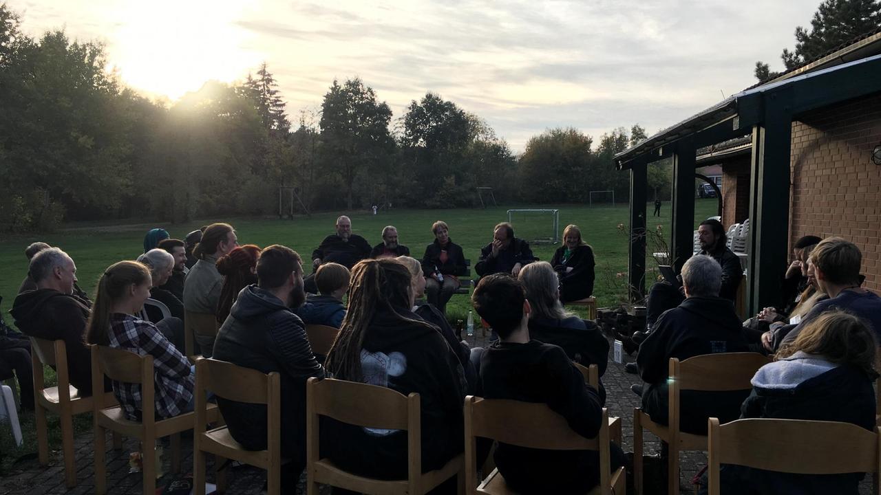 Leider liegt für dieses Bild keine Bildbeschreibung vor Leider liegt für dieses Bild keine Bildbeschreibung vor