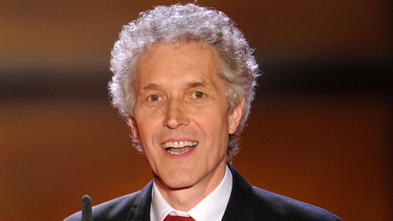 Der Filmegisseur Matti Bauer, hier bei der Verleihung des Bayerischen Fernsehpreises in München im Prinzregententheater 2009. Der Filmegisseur Matti Bauer, hier bei der Verleihung des Bayerischen Fernsehpreises in München im Prinzregententheater 2009.