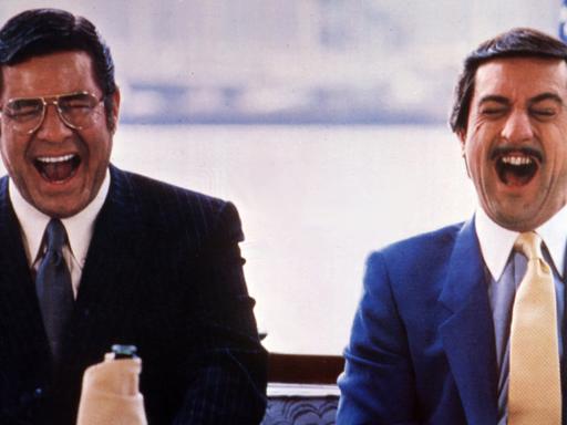 Jerry Lewis und Robert De Niro in "The King of Comedy" von Martin Scorsese aus dem Jahr 1982: Als Showmaster Jerry Langford den hartnäckigen Rupert Pupkin rausschmeißt, entführt er ihn und verlangt als Lösegeld einen Auftritt in dessen Show.