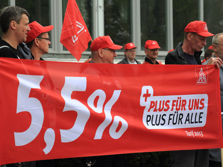 IG Metall verlangt 5,5 Prozent mehr Geld IG Metall verlangt 5,5 Prozent mehr Geld