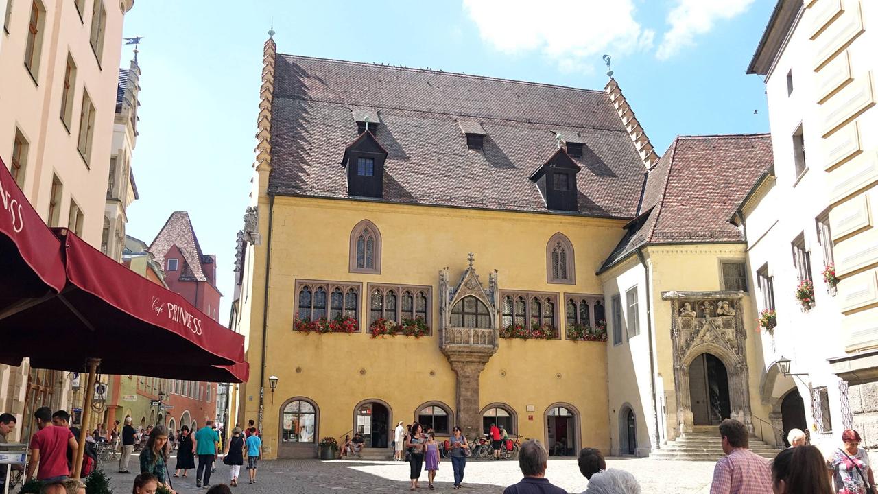 Rathaus von Regensburg, Sitz des Oberbürgermeisters. Rathaus von Regensburg, Sitz des Oberbürgermeisters.