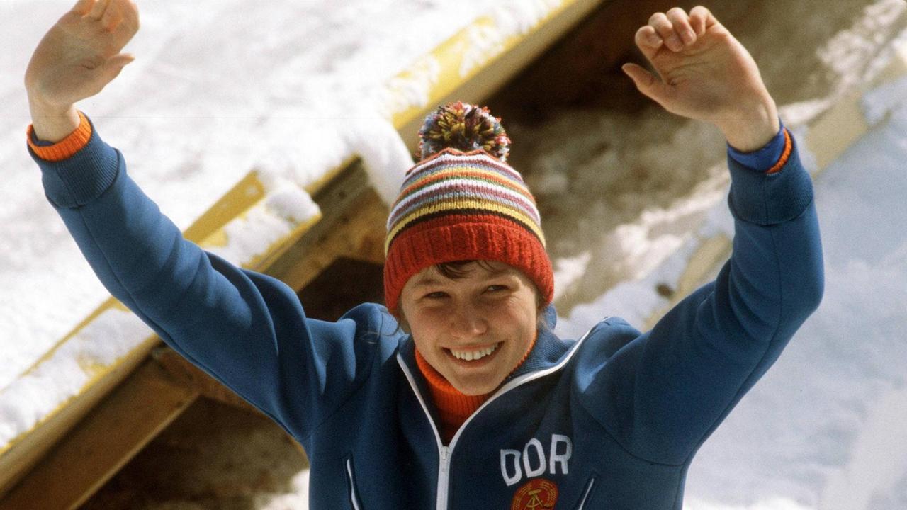 DDR-Eisschnellläuferin Karin Enke bei den Olympischen Spielen 1980 in Lake Placid DDR-Eisschnellläuferin Karin Enke bei den Olympischen Spielen 1980 in Lake Placid