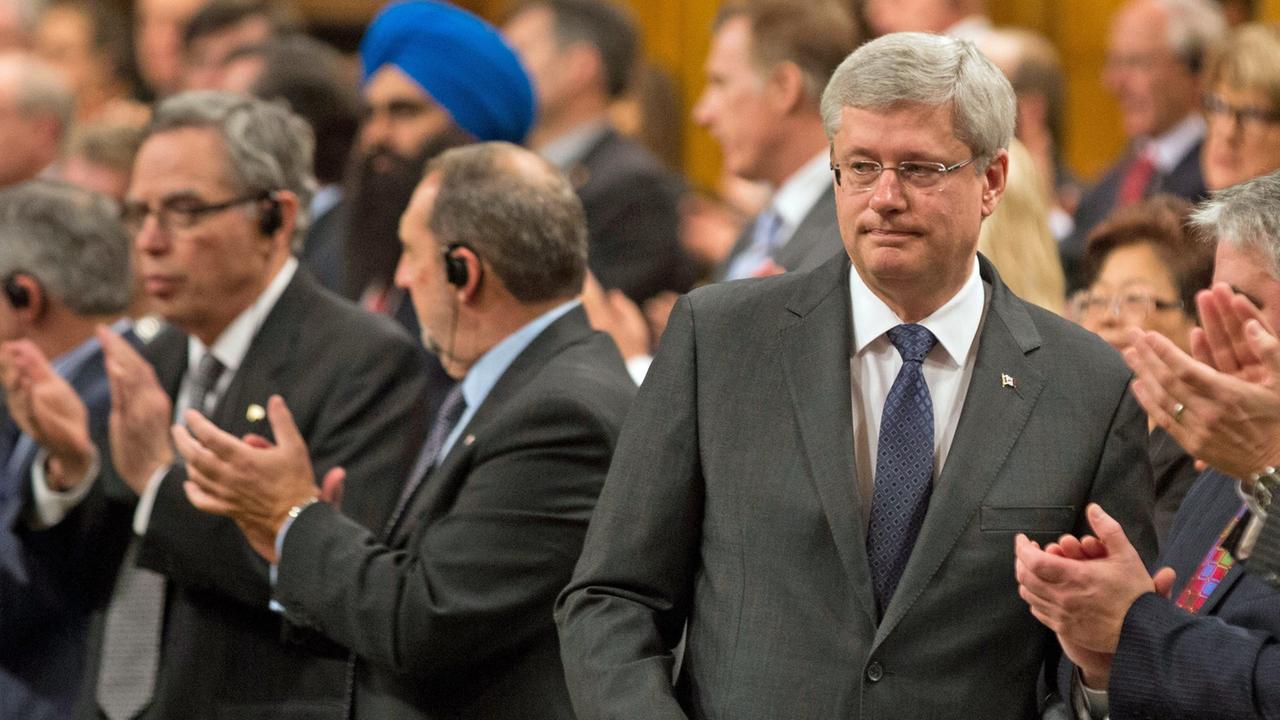 Kanadas Premierminister Stephen Harper nach seiner Rede im Parlament