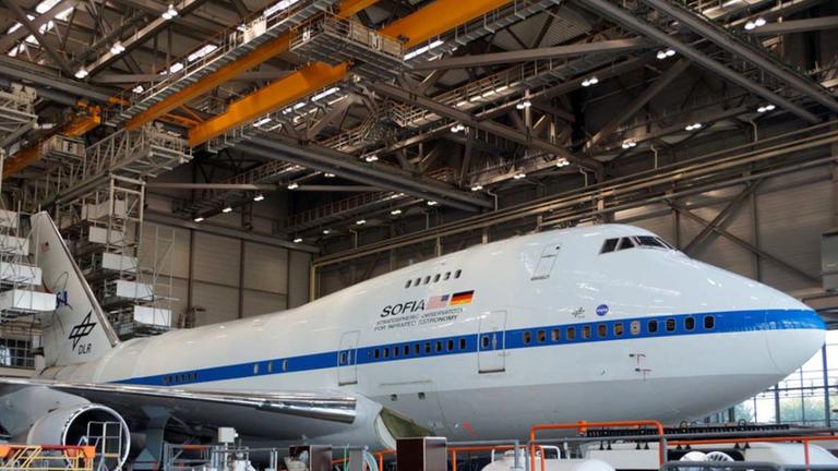 SOFIA in der Halle von Lufthansa-Technik in Hamburg SOFIA in der Halle von Lufthansa-Technik in Hamburg