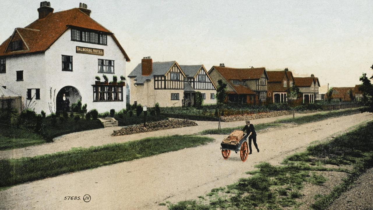 Postkartenansicht der Gartenstadt Letchworth in Hertfordshire von 1909. Postkartenansicht der Gartenstadt Letchworth in Hertfordshire von 1909.