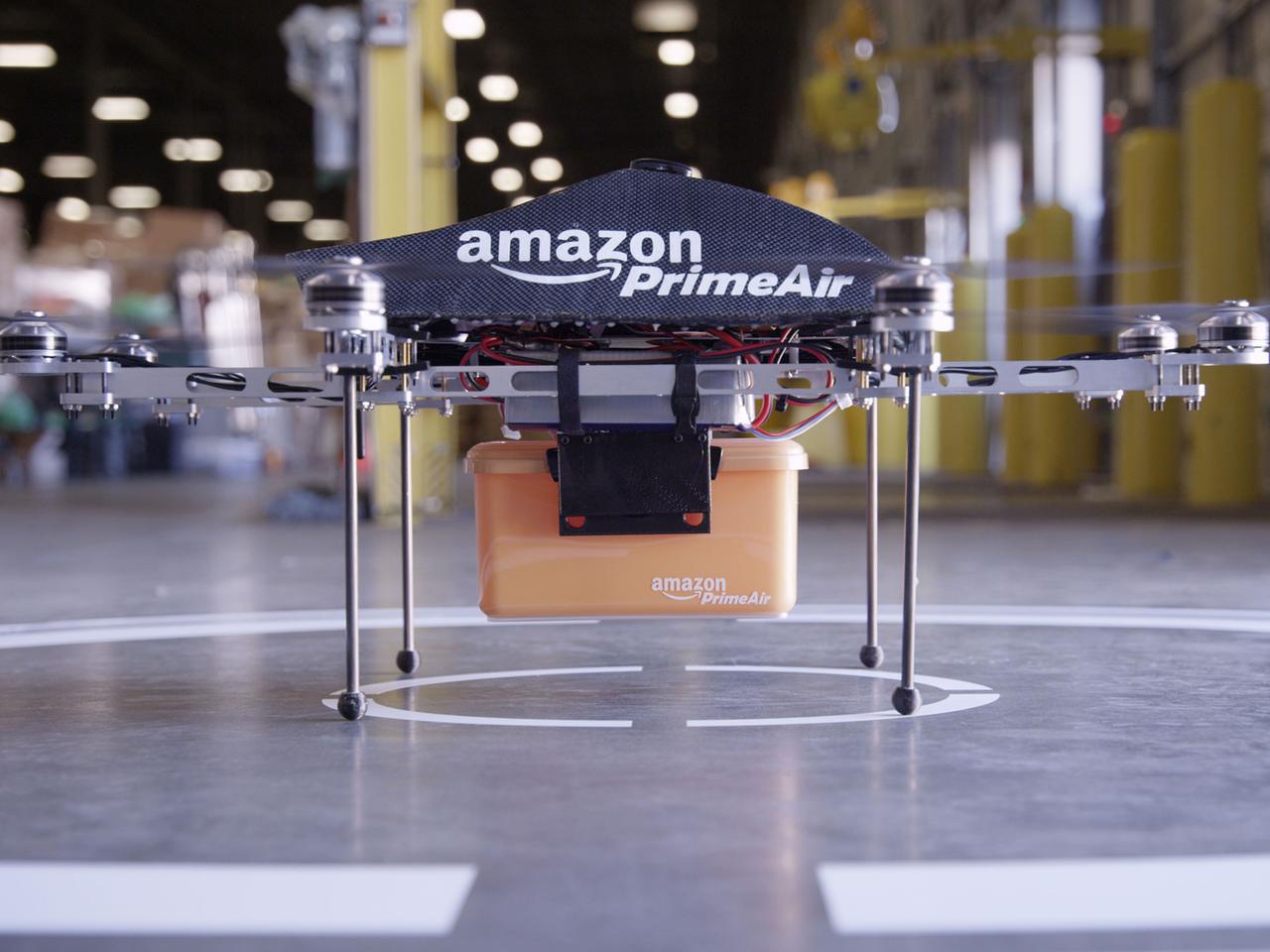 Eine Mini-Drohne des Online-Händlers Amazon Eine Mini-Drohne des Online-Händlers Amazon