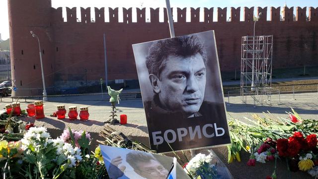 Boris Nemzow starb an diesem Punkt auf der Kreml-Brücke