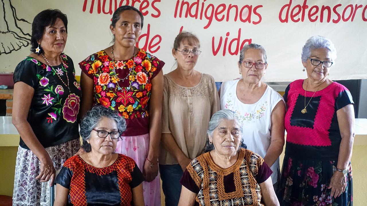 Indigene Frauen engagieren sich gegen das Megaprojekte im Isthmus. Indigene Frauen engagieren sich gegen das Megaprojekte im Isthmus.