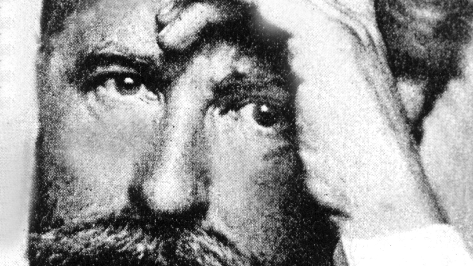 Der 1931 verstorbene österreichische Schriftsteller und Arzt in einer zeitgenössischen Aufnahme. Der 1931 verstorbene österreichische Schriftsteller und Arzt in einer zeitgenössischen Aufnahme.