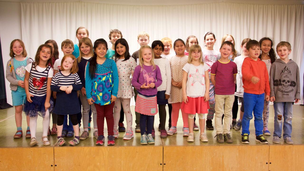 Der Cantate Kinderchor aus Berlin. Der Cantate Kinderchor aus Berlin.