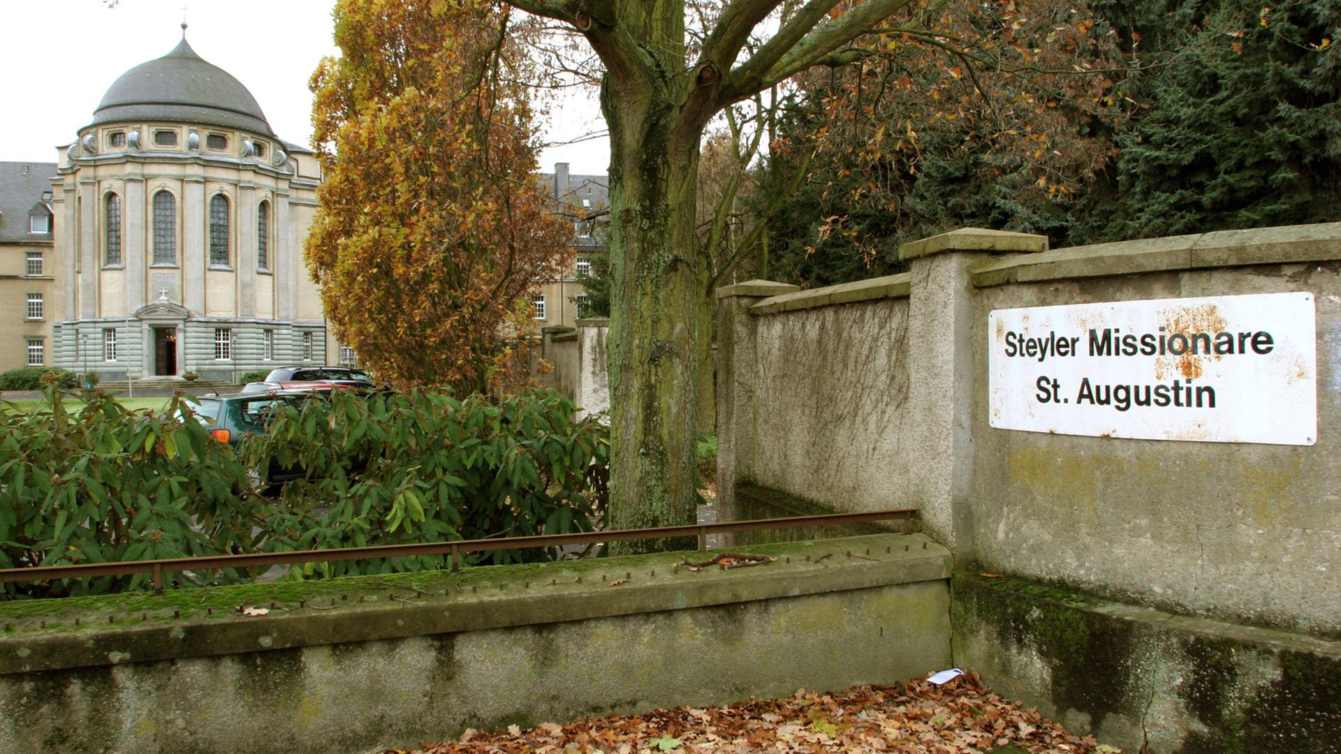 Missionshaus St. Augustin in Sankt Augustin bei Bonn Missionshaus St. Augustin in Sankt Augustin bei Bonn