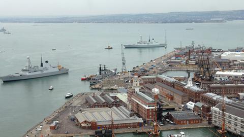 Die BAE will über 1000 Stellen in Portsmouth abbauen.