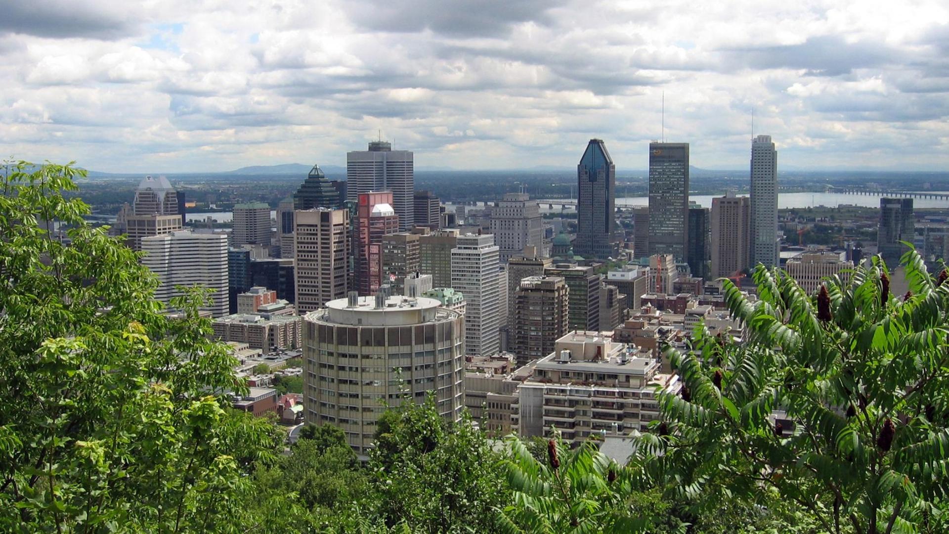Kanada: Skyline von Montreal. | Verwendung weltweit Kanada: Skyline von Montreal. | Verwendung weltweit