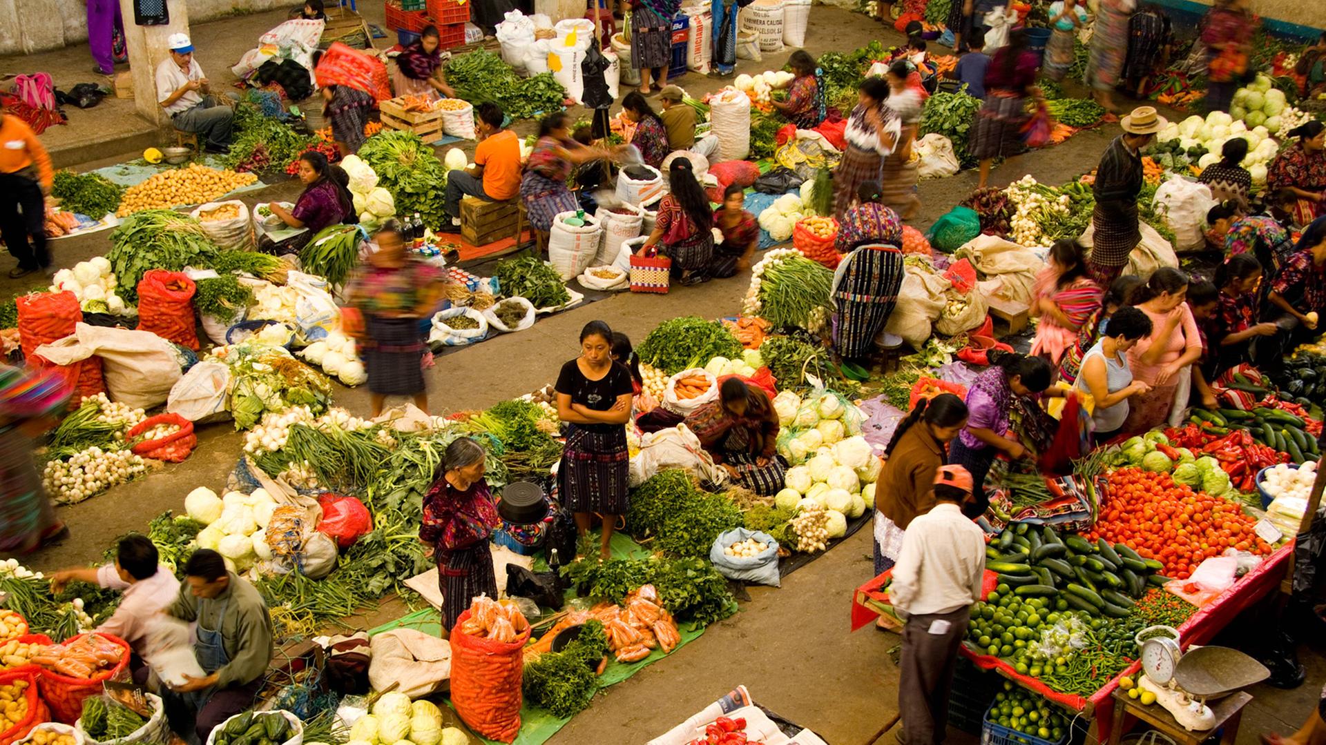 Ein Markt in Guatemala. Ein Markt in Guatemala.