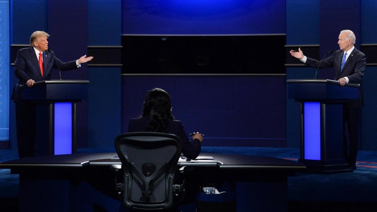 Die letzte Schlacht: Trump und Biden im abschließenden TV-Duell. Die letzte Schlacht: Trump und Biden im abschließenden TV-Duell.