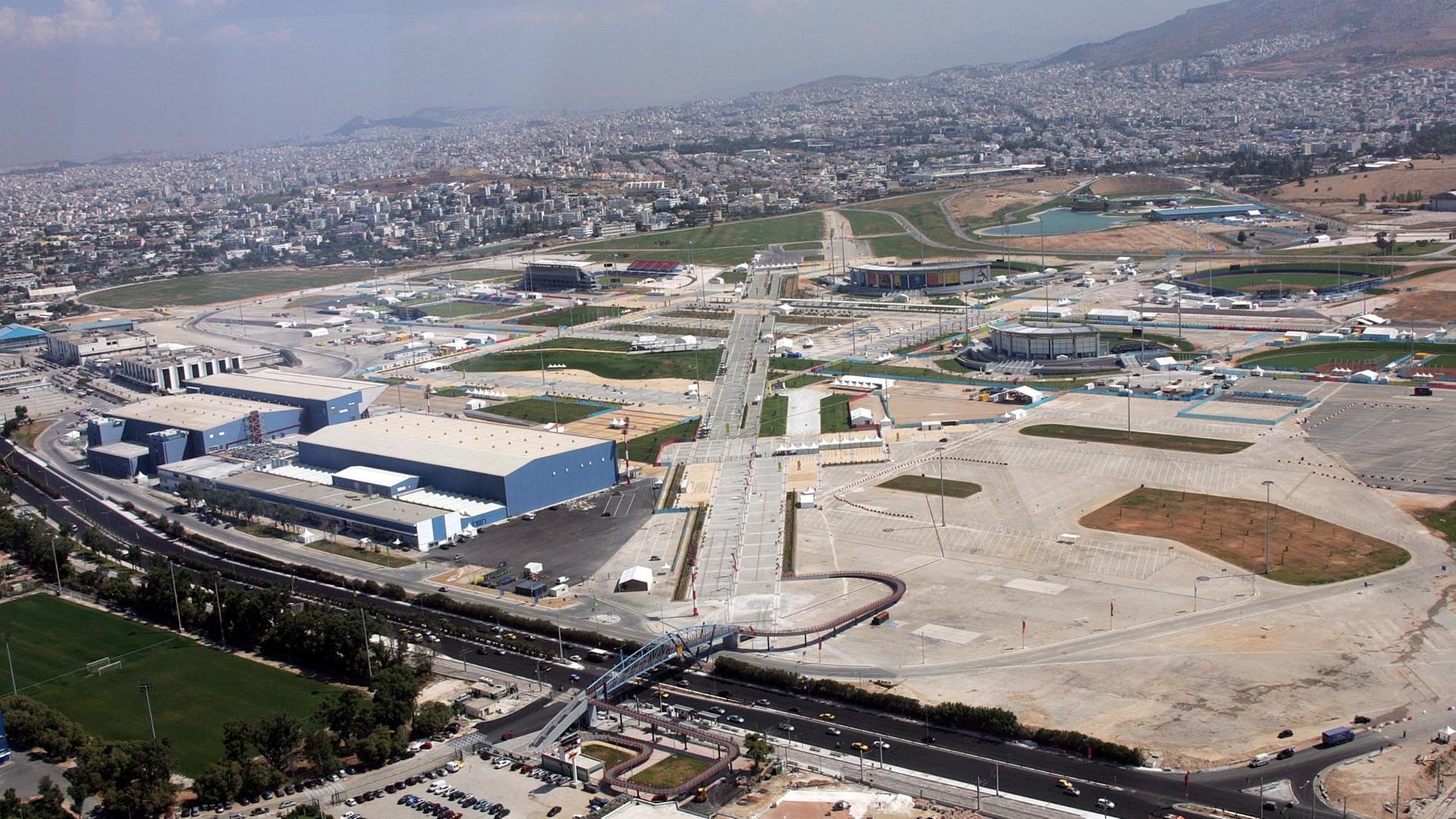 Alter internationaler Flughafen Ellinikon in Athen. Alter internationaler Flughafen Ellinikon in Athen.