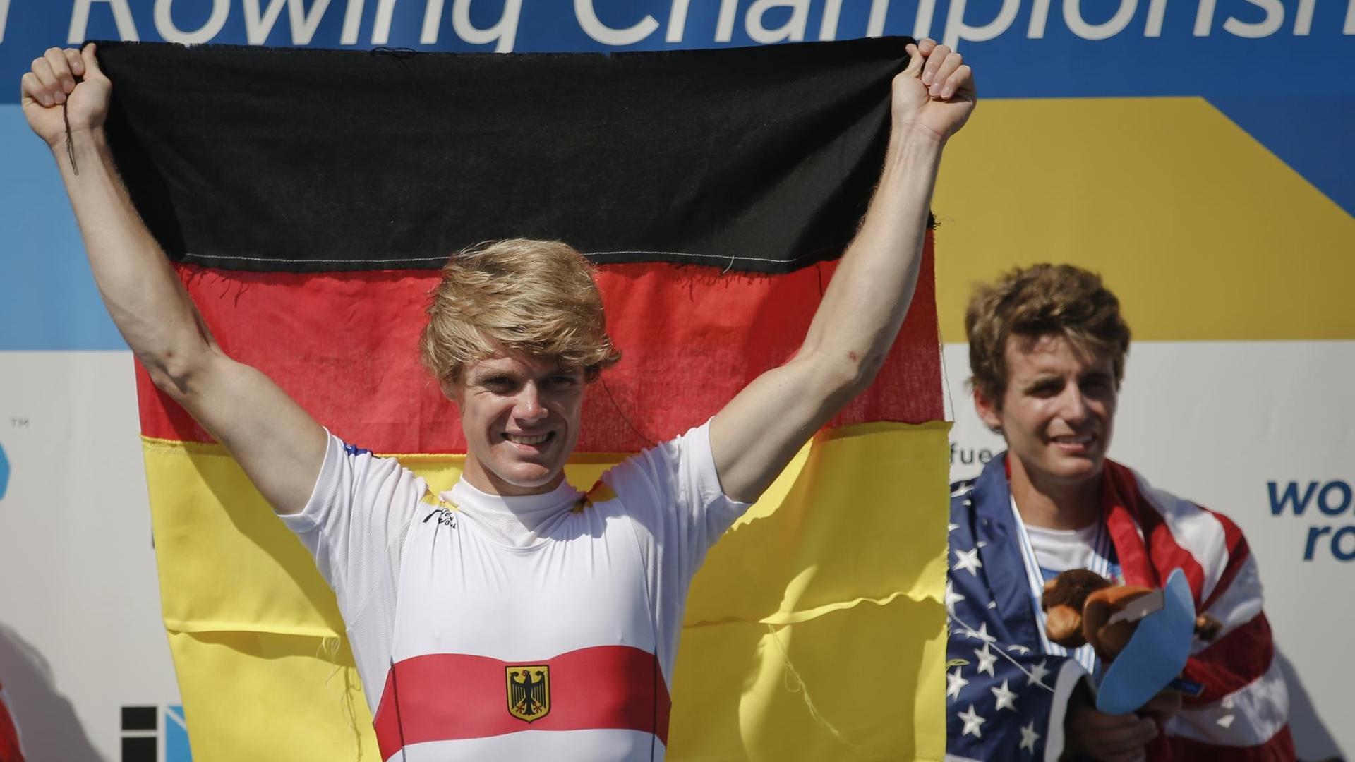 Der deutsche Leichtgewichts-Ruderer und Radsportler Jason Osborne. Der deutsche Leichtgewichts-Ruderer und Radsportler Jason Osborne.