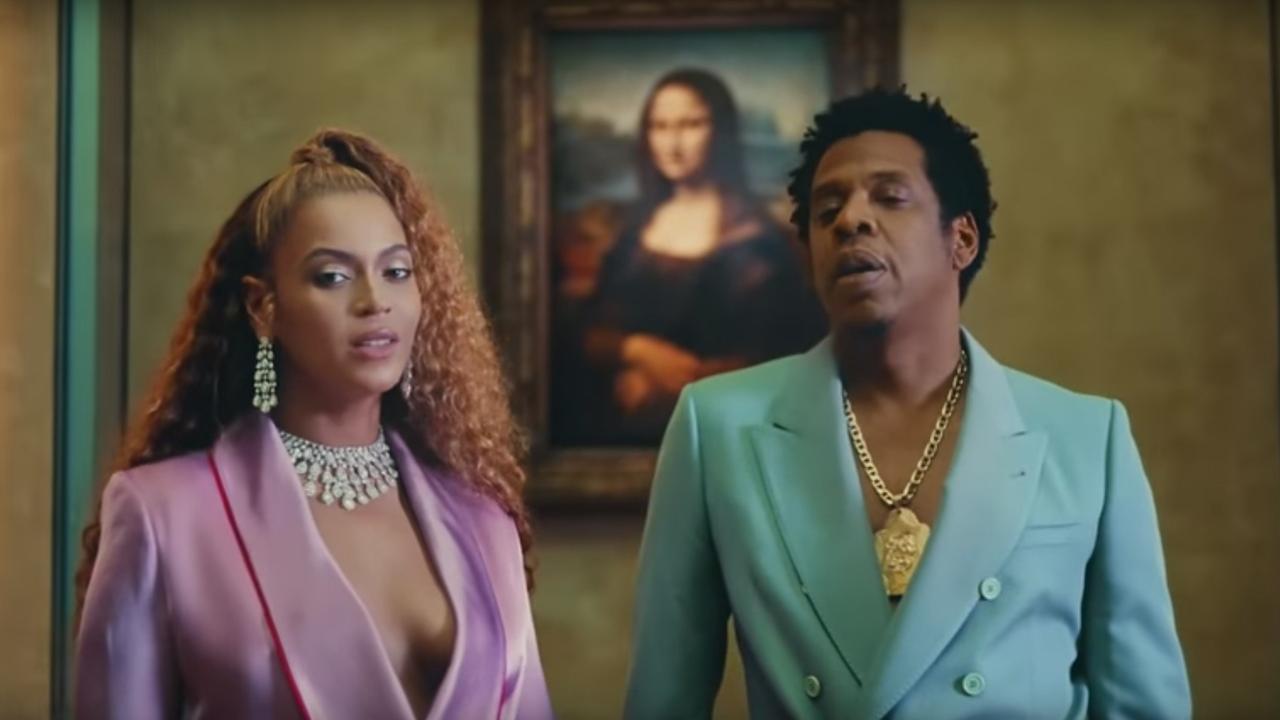 Screenshot aus dem Video "Apeshit" von The Carters (Beyoncé und Jay-Z) Screenshot aus dem Video "Apeshit" von The Carters (Beyoncé und Jay-Z)