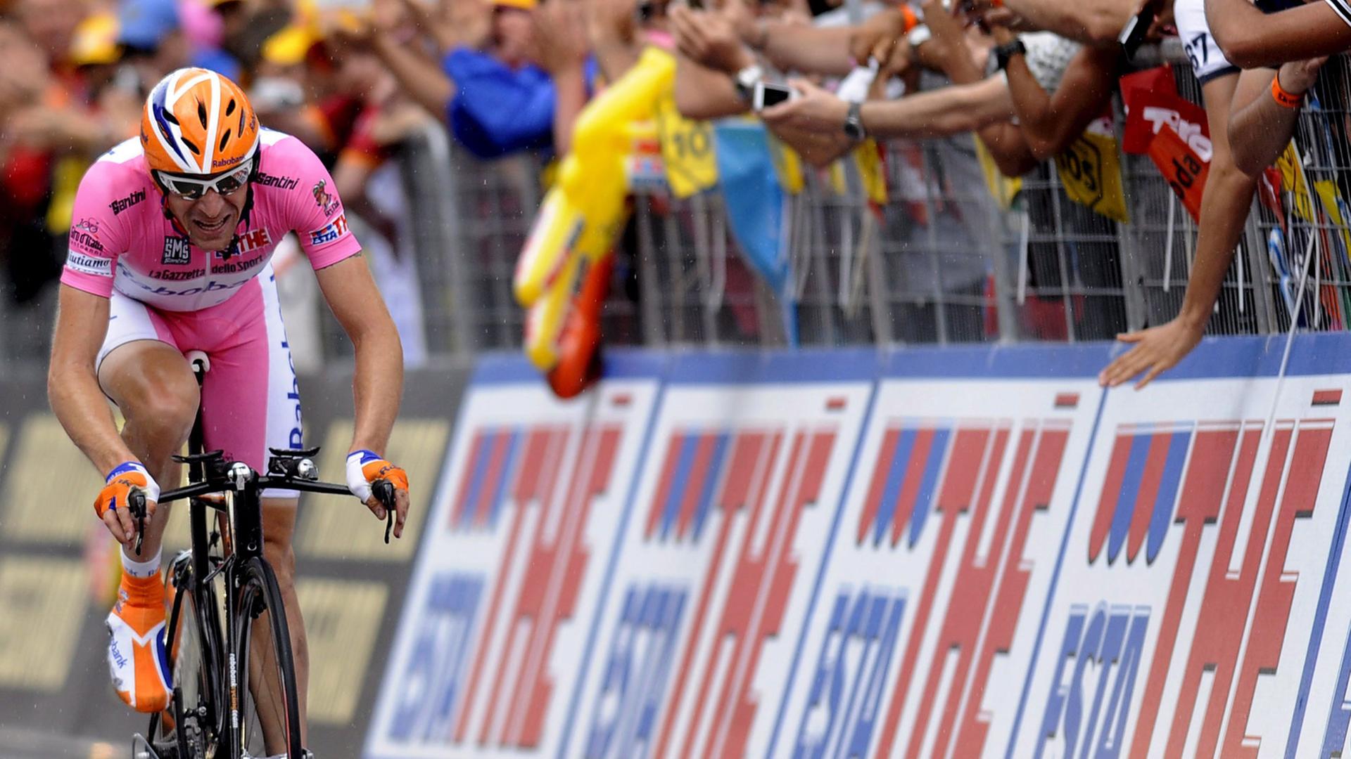Denis Mentschow beim Giro d'Italia 2009. Denis Mentschow beim Giro d'Italia 2009.