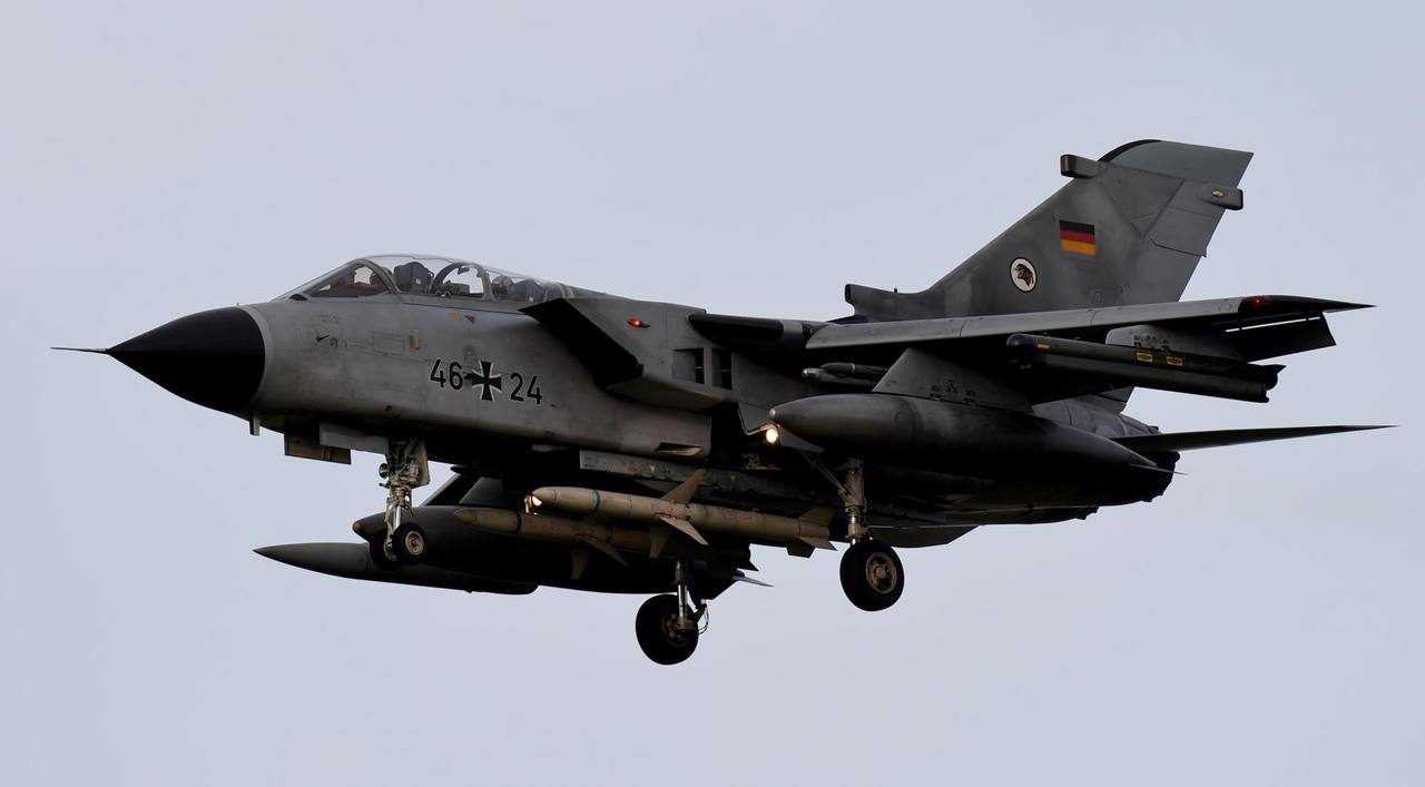 Ein Tornado der Bundeswehr im Landeanflug Ein Tornado der Bundeswehr im Landeanflug