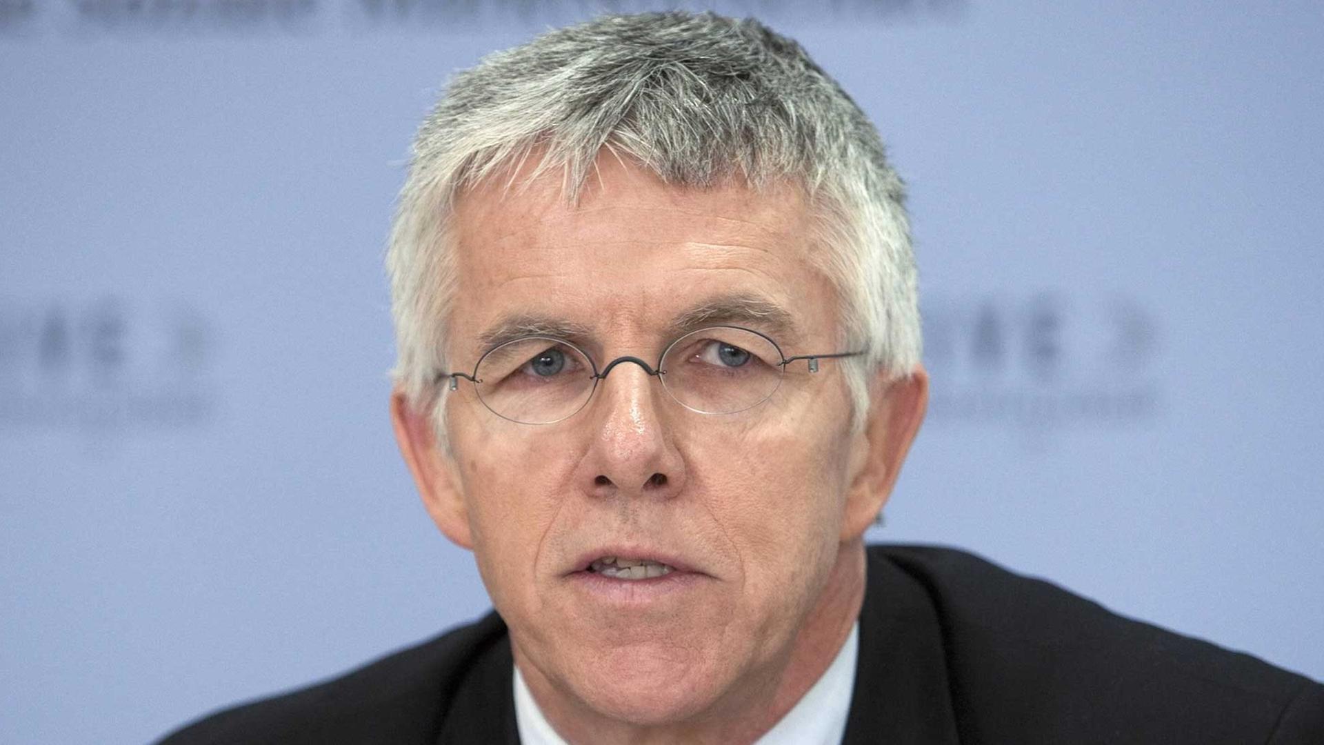 Thomas Straubhaar, Professor für internationale Wirtschaftsbeziehungen an der Uni Hamburg Thomas Straubhaar, Professor für internationale Wirtschaftsbeziehungen an der Uni Hamburg