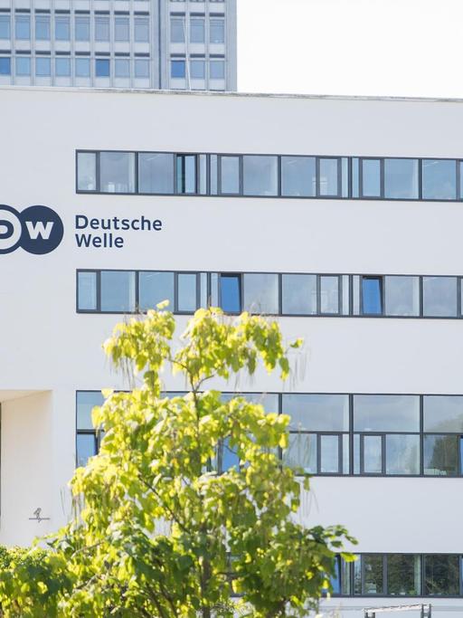 Blick auf das Gebäude der Deutschen Welle in Bonn.
