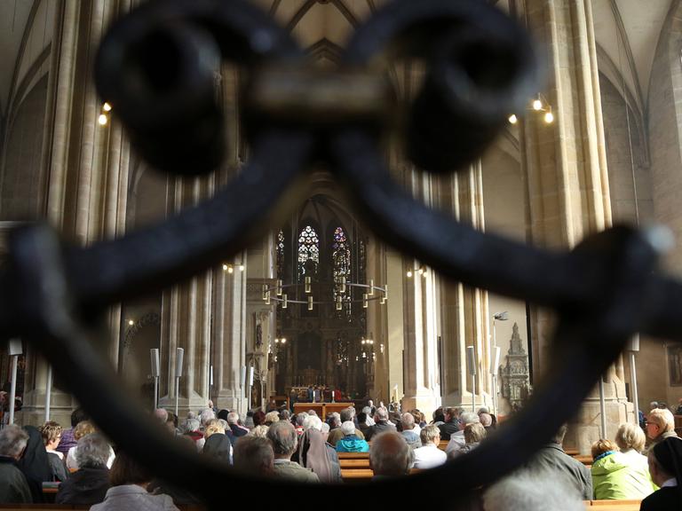 Blick in den Dom St. Marien Erfurt.