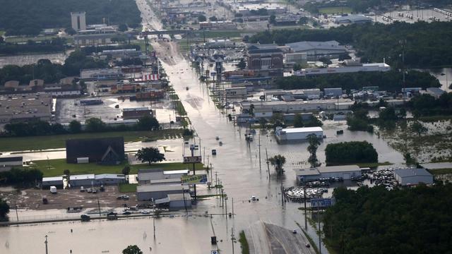 Überschwemmte Straßen in der texanischen Stadt Port Arthur