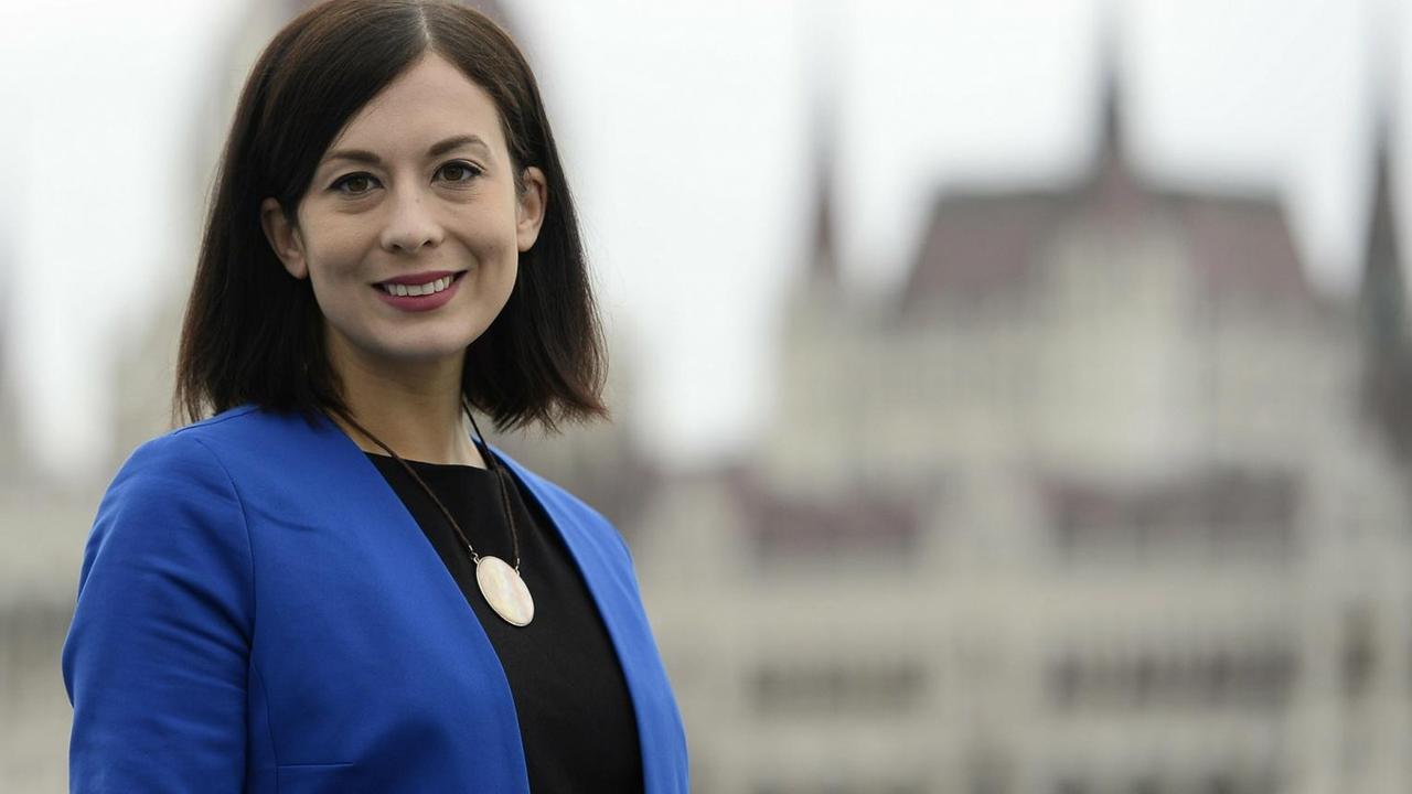 Katalin Cséh sitzt für die liberale ungarische Partei "Momentum" im Europaparlament Katalin Cséh sitzt für die liberale ungarische Partei "Momentum" im Europaparlament