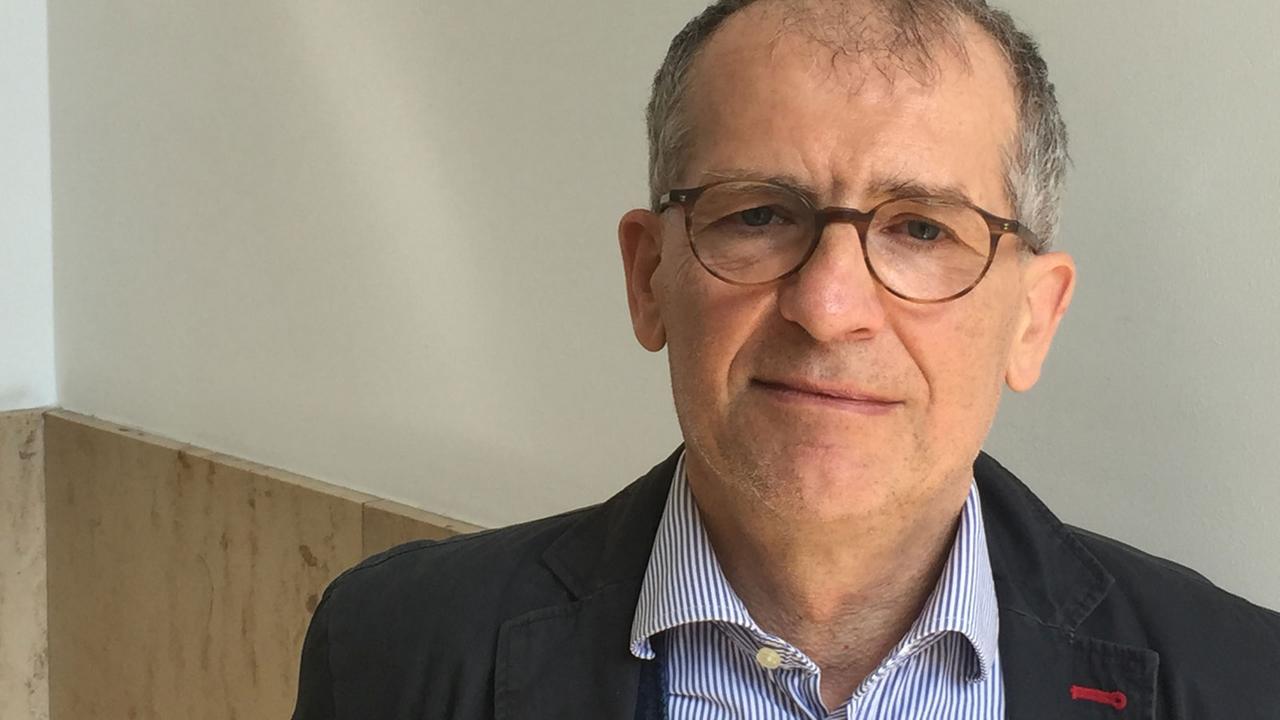 Der Schriftsteller Jan Faktor Der Schriftsteller Jan Faktor