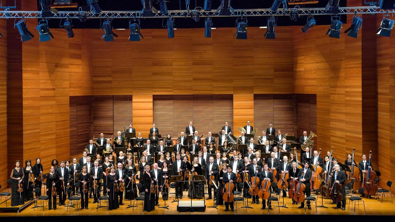 Die Musikerinnen und Musiker der Staatskapelle Weimar Die Musikerinnen und Musiker der Staatskapelle Weimar