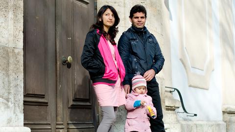 Eine afghanische Familie, die in Bayern auf ein Asylverfahren wartet.