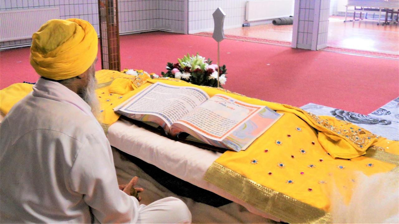 Die heilige Schrift der Sikhs: Guru Granth Sahib Die heilige Schrift der Sikhs: Guru Granth Sahib