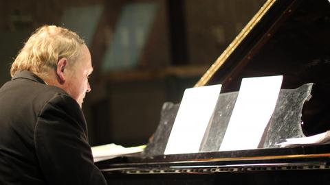 Der Pianist Ekkehard Wölk und sein Projekt "Luther in Jazz"