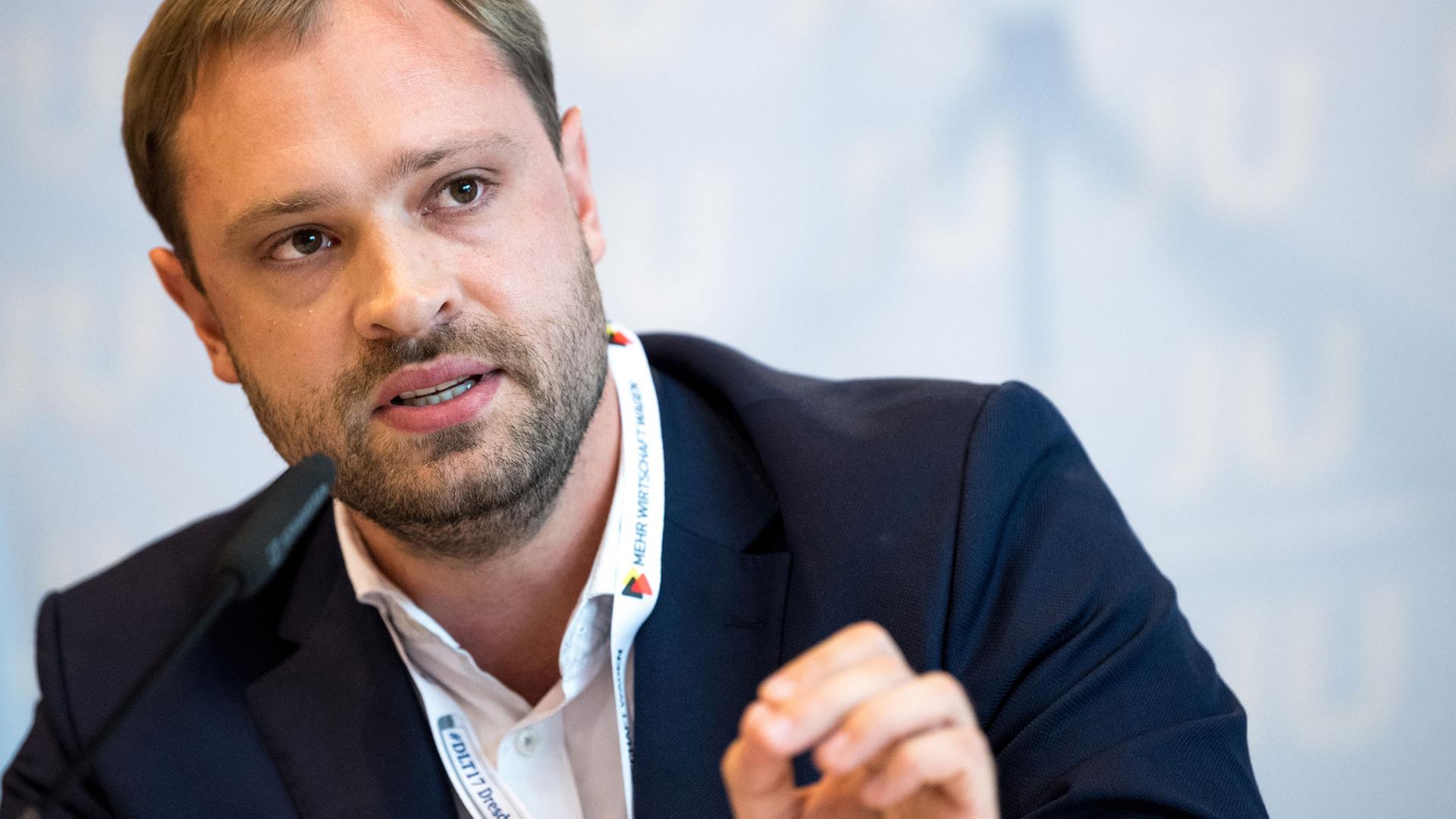Alexander Dierks, Generalsekretär der CDU in Sachsen Alexander Dierks, Generalsekretär der CDU in Sachsen